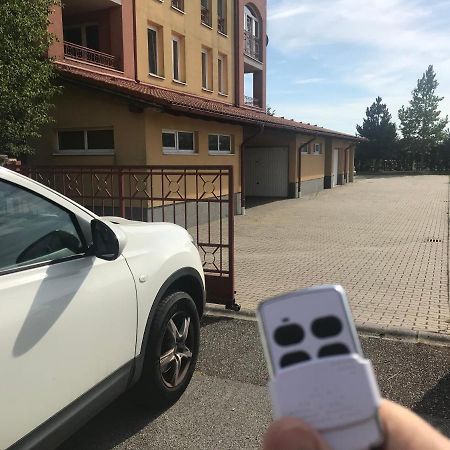 Reka Apartman Buk Exterior foto